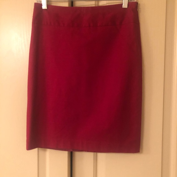 The Limited Dresses & Skirts - The Limited Deep Red Skirt size 2